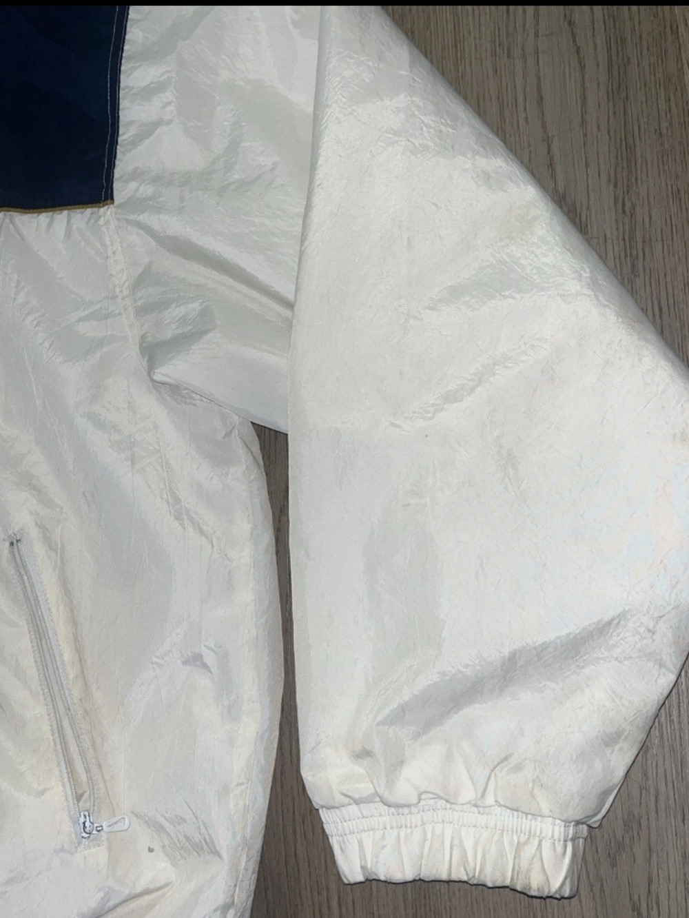 vintage Nike White Windbreaker Pullover with Navy Yoke and Tan Hood Lining - Picture 3 of 7